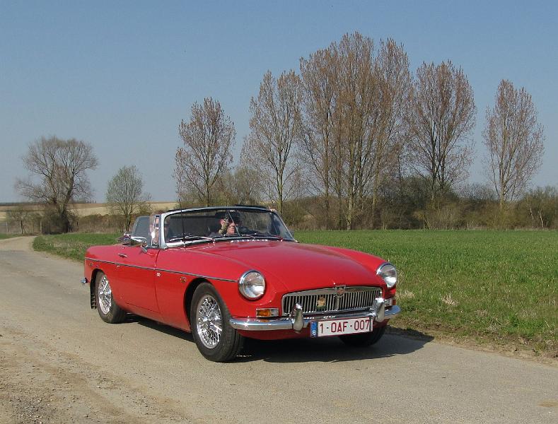 MG Openingsrit op 25-3-2012 (50).JPG